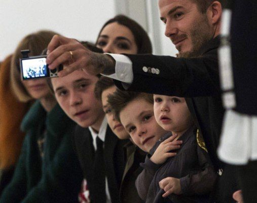 Celebrity Selfies